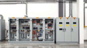 Perbandingan panel listrik custom dan panel listrik standar